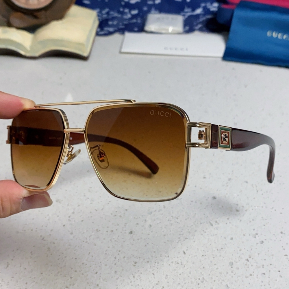 Gucci Brown Square Sunglasses - Picture 3 of 9
